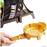 Трек Hot Wheels Monster Truck Epic Loop Challenge GKY00