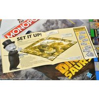 Настольная игра Hasbro Монополия. Динозавры (Monopoly. Dinosaurs)