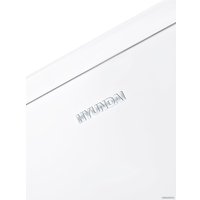 Однокамерный холодильник Hyundai CO1002 (белый)