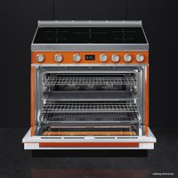 Кухонная плита Smeg CPF9IPOR