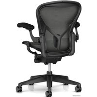 Офисное кресло Herman Miller Aeron (цвет графит, размер В, с опцией наклона назад)