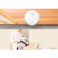 Робот-пылесос Xiaomi Mi Robot Vacuum Cleaner SDJQR01RR (белый, китайская версия)