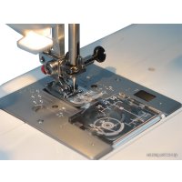 Компьютерная швейная машина Janome DC 3050