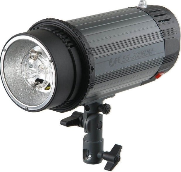 

Вспышка Falcon Eyes SS-200BJM