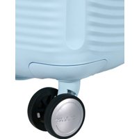 Чемодан American Tourister Soundbox Pastel Blue 67 см