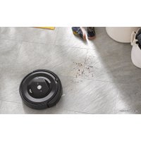 Робот-пылесос iRobot Roomba e5
