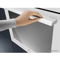 Электрический духовой шкаф Electrolux SenseCook 700 COE7P31V