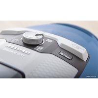 Пылесос Miele Blizzard CX1 Parquet PowerLine SKCF3