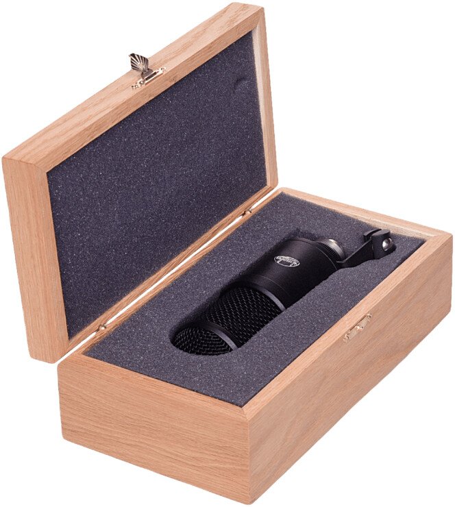 

Проводной микрофон Октава МК-519 (с футляром, черный)