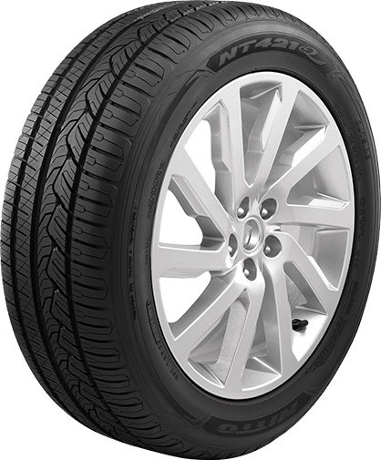 

Летние шины Nitto NT421Q 215/60R17 96V