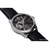 Наручные часы Orient RE-AT0007N