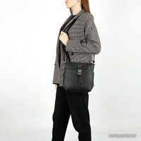 Женская сумка Ola 890-G22101-1-BLK (черный)