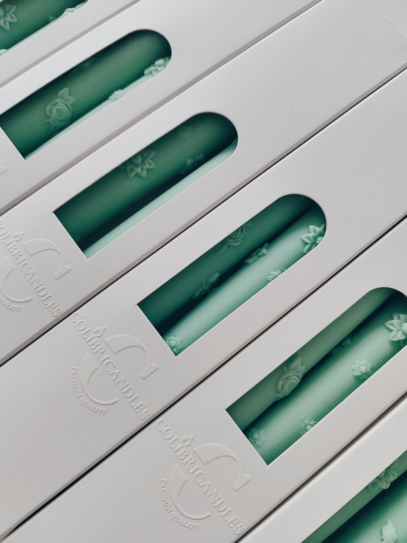 

Набор столовых свечей COLIBRICANDLES Весна 2 шт в коробке (светло-зеленый)