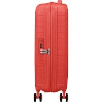 Чемодан American Tourister Fastforward Sunset coral 55 см