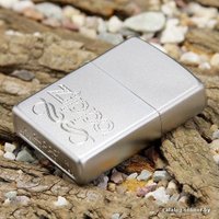 Зажигалка Zippo Classic 24335 Satin Chrome