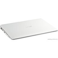 Ноутбук ASUS X102BA-DF024H