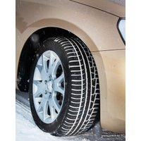 Зимние шины Ikon Tyres WR A3 235/45R19 99V