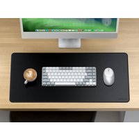 Коврик для стола Satechi Vegan-Leather Premium Desk Mat ST-LPDMK (черный)