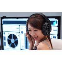 Наушники Sony MDR-XB1000