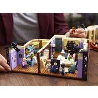 Конструктор LEGO Creator 10292 Квартиры героев сериала «Друзья»