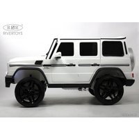 Электромобиль RiverToys Мercedes-Benz AMG G65 4WD (белый)