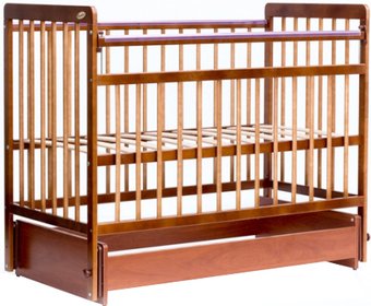 Классическая детская кроватка Bambini Euro Style М 01.10.05 (светлый орех)