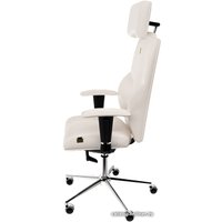 Офисное кресло Kulik System Business (с подголовником, белый)
