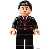 Конструктор LEGO DC Super Heroes 76122 Вторжение Глиноликого в бэт-пещеру