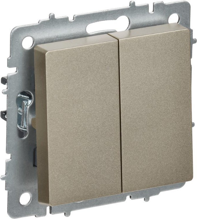 Выключатель перекрестный IEK Brite BR-V23-0-10-K37 (шампань)