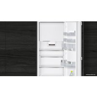 Однокамерный холодильник Siemens iQ500 KI82LADE0