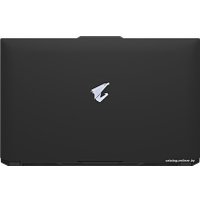 Игровой ноутбук Gigabyte Aorus 7 9MF-E2KZ513SD