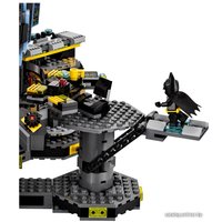 Конструктор LEGO Batman Movie 70909 Нападение на Бэтпещеру