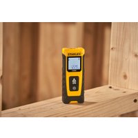 Лазерный дальномер Stanley STHT77065-0