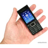 Кнопочный телефон Sony Ericsson Elm J10i