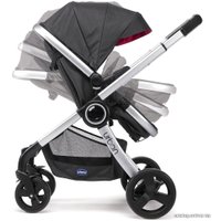 Универсальная коляска Chicco Urban