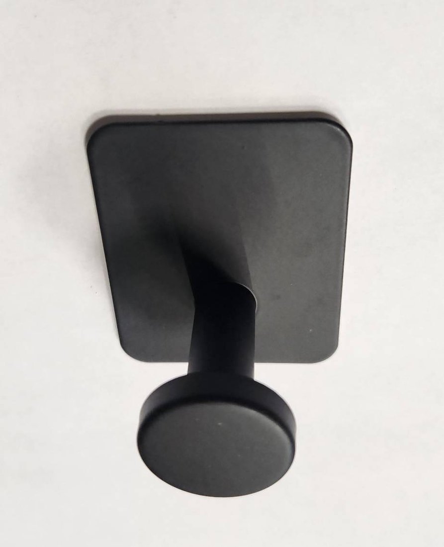 

Крючок мебельный Lemax 3-1 (черный)