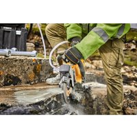 Бензорез DeWalt DCS690X2 (с 2-мя АКБ)