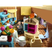 Конструктор LEGO Creator 10292 Квартиры героев сериала «Друзья»