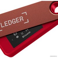 Аппаратный криптокошелек Ledger Nano S Plus (рубиновый красный)