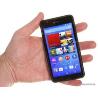 Телефон Sony Xperia E4g