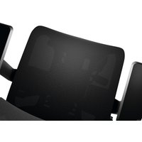 Игровое (геймерское) кресло Genesis Astat 700 (черный)