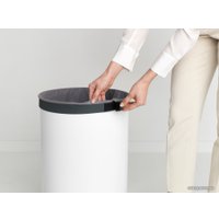 Бак Brabantia 304880 (белый, крышка темно-серая пластиковая)