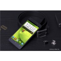 Телефон ZTE Grand Memo (V9815)