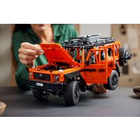 Конструктор LEGO Technic 42177 Профессиональная линейка Mercedes-Benz G500