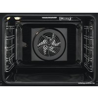 Электрический духовой шкаф Electrolux SteamBake 600 KODDP77X