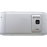 Телефон Nokia N8