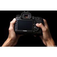 Зеркальный фотоаппарат Canon EOS 5D Mark III Kit 24-105 IS