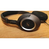 Наушники Sennheiser HD 239