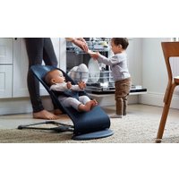 Шезлонг BabyBjorn Bliss Cotton (хлопок, midnight blue)