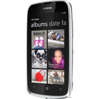 Смартфон Nokia Lumia 610